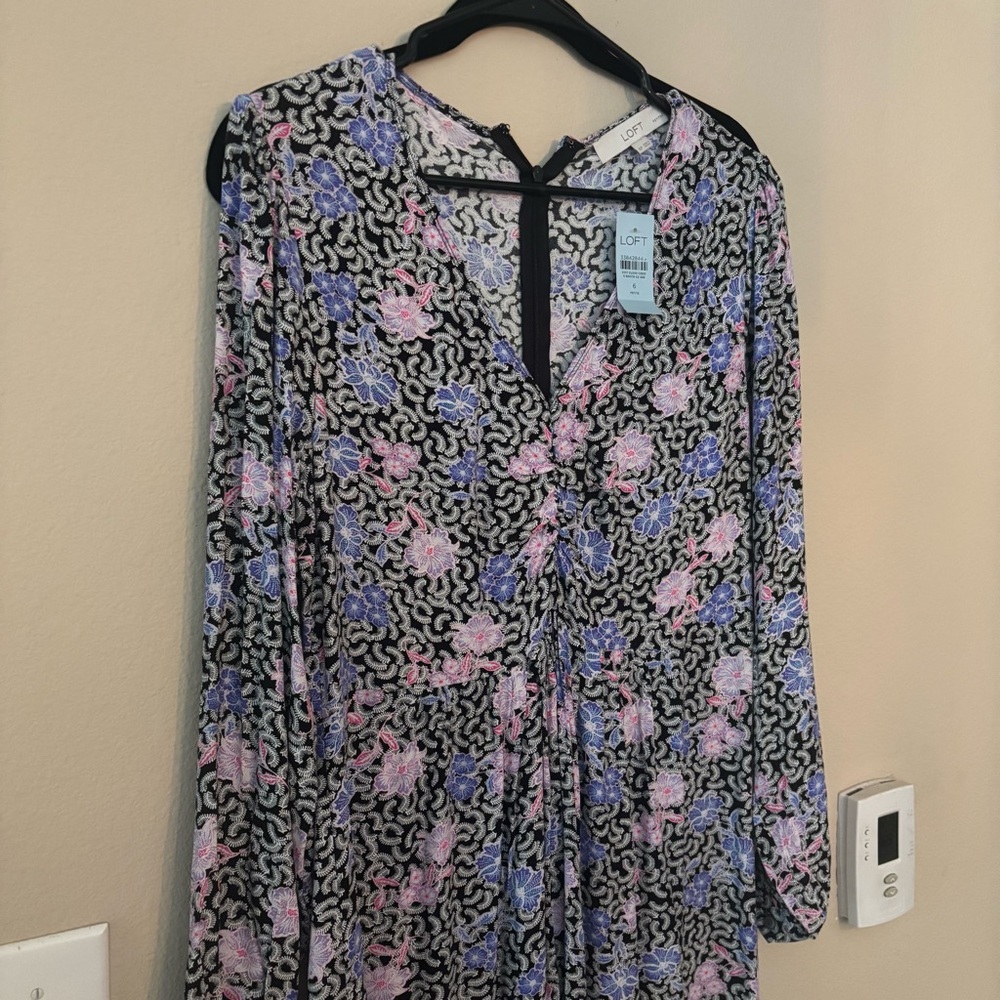 LOFT Floral Midi Dress 6 Petite NWT Long Sleeve V-Neck - Picture 2 of 8